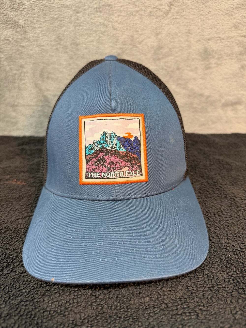 The North Face Truckee Trucker Hat Size L/XL Shady Blue Earthscape